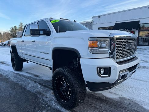 Used 2015 GMC Sierra 2500 Denali image 24