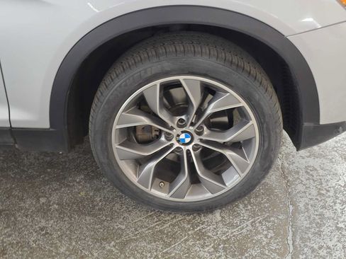 Used 2015 BMW X3 xDrive28i AWD/4WD image 9