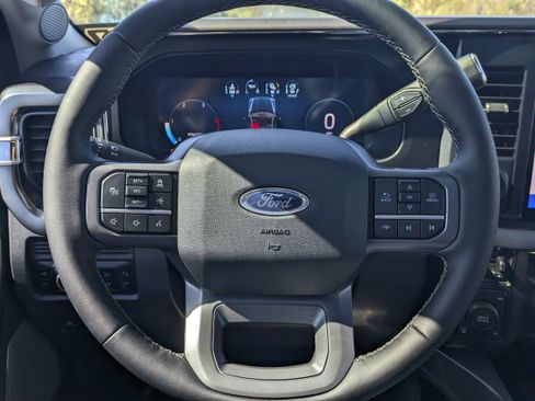 New 2025 Ford F250 Lariat w/ Lariat Ultimate Package AWD/4WD image 58