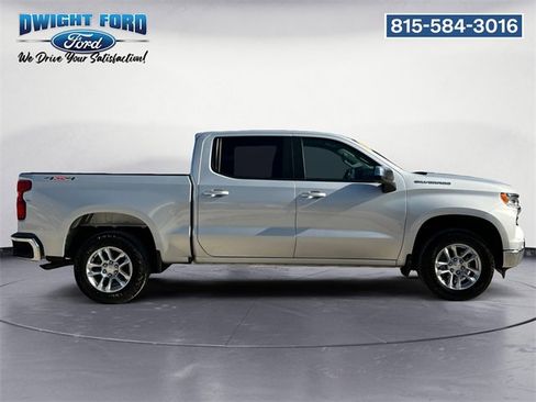 Used 2022 Chevrolet Silverado 1500 LT image 6