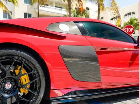 Used 2017 Audi R8 V10 plus w/ 20" Wheel Package AWD/4WD image 32