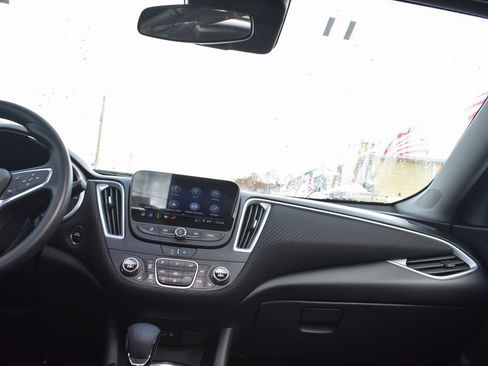 Used 2024 Chevrolet Malibu LT image 29