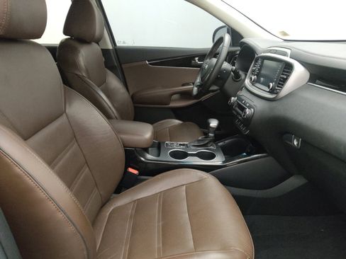 Used 2020 Kia Sorento SX image 21
