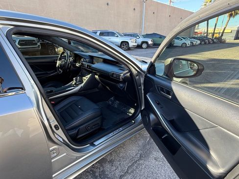 Used 2019 Lexus IS 350 F Sport image 20