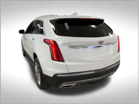 New 2025 Cadillac XT5 Premium Luxury w/ Technology Package image 8