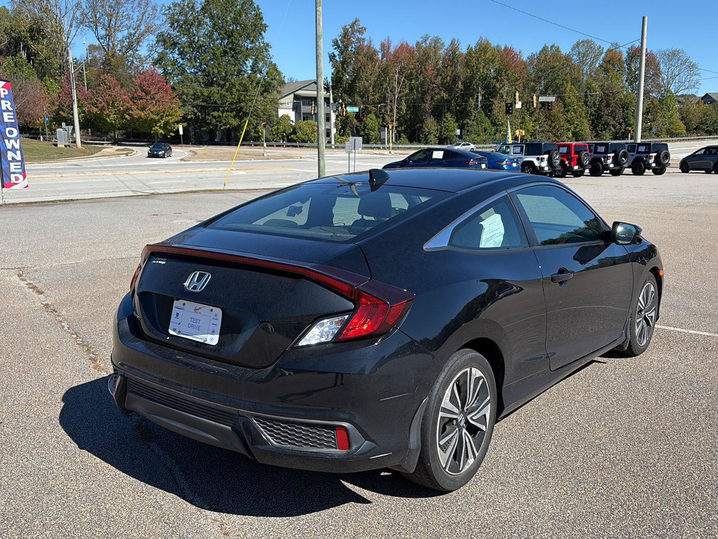 Used 2016 Honda Civic EX-T image 3