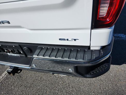 Certified 2024 GMC Sierra 1500 SLT w/ SLT Premium Plus Package image 4