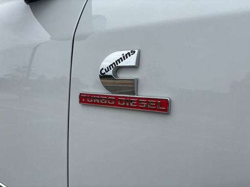 Used 2023 RAM 2500 Laramie AWD/4WD image 27