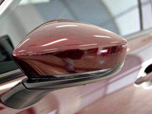 Used 2025 MAZDA CX-90 Plug-In Hybrid w/ Premium Plus image 12