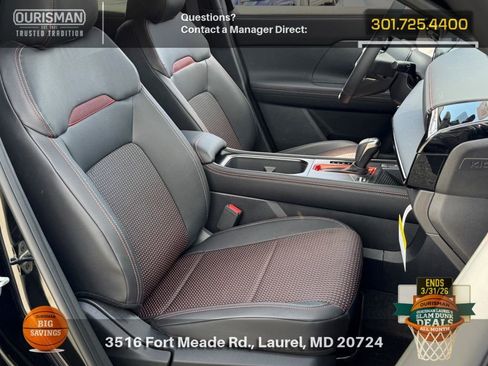 New 2025 Nissan Kicks SR image 9