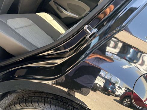 Used 2019 Ford EcoSport SE w/ SE Convenience Package FWD image 11