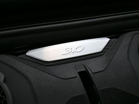 New 2025 Porsche 911 Carrera image 32