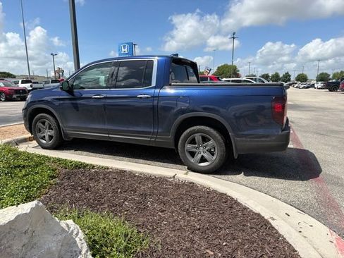 Used 2022 Honda Ridgeline RTL-E image 2
