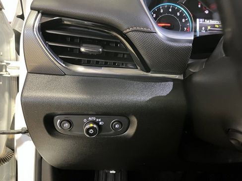 Used 2019 Chevrolet Traverse Premier w/ Redline Edition image 23