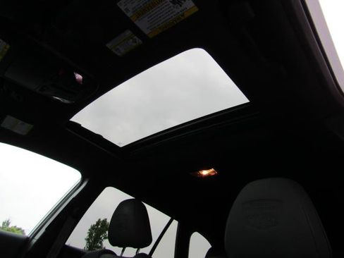 Used 2022 Subaru Outback Wilderness AWD/4WD image 3