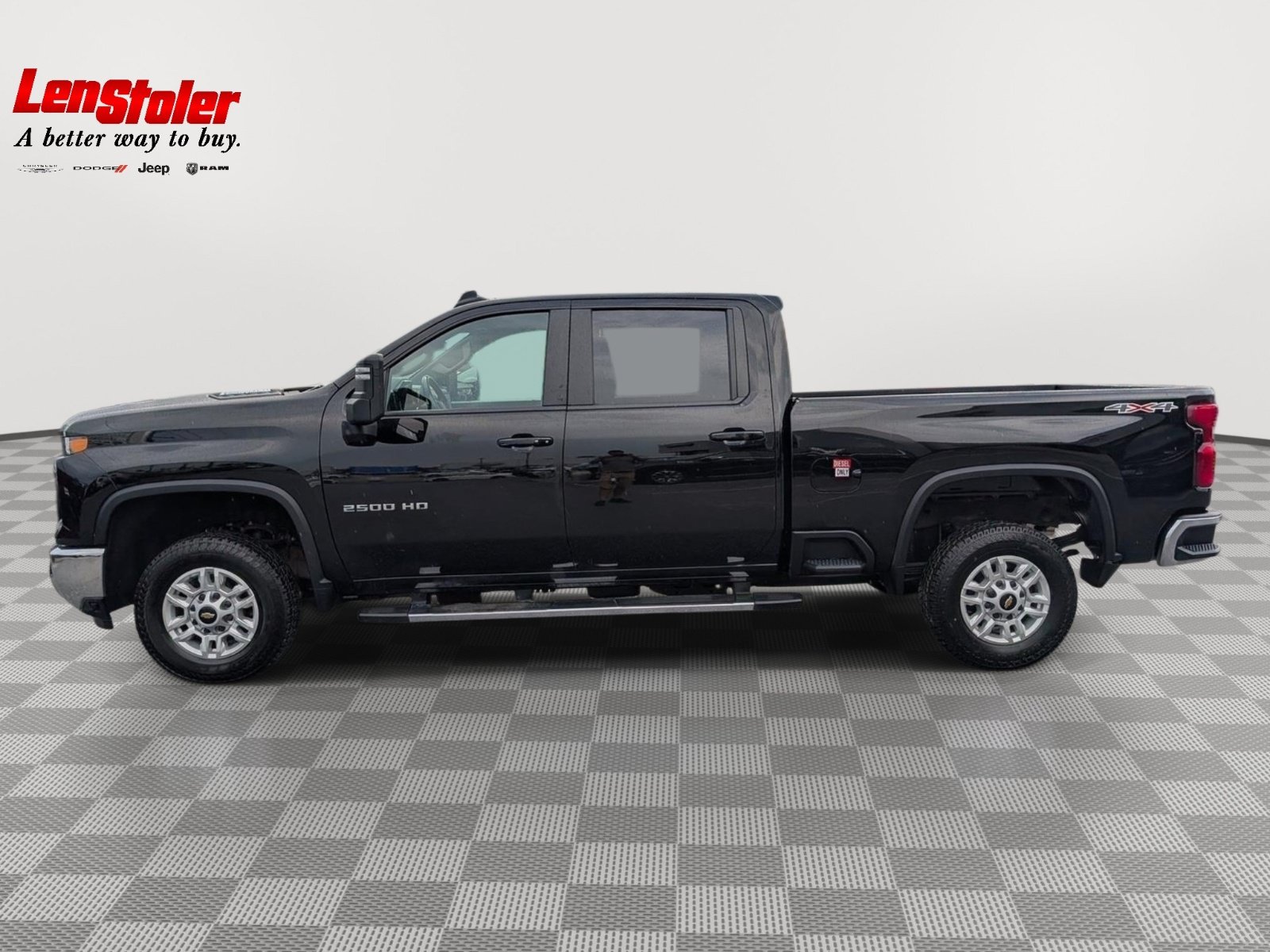 Used 2025 Chevrolet Silverado 2500 LT w/ Convenience Package AWD/4WD image 2
