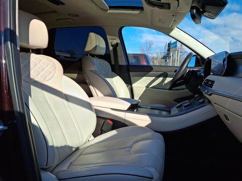 Used 2020 Hyundai Palisade Limited FWD image 16
