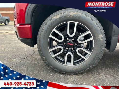 New 2026 GMC Sierra 1500 AT4 w/ AT4 Premium Package image 32