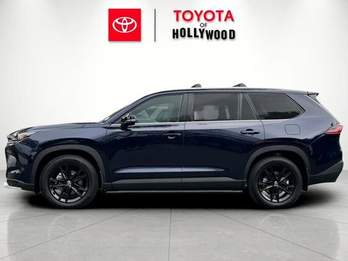 New 2026 Toyota Grand Highlander AWD Hybrid image 9