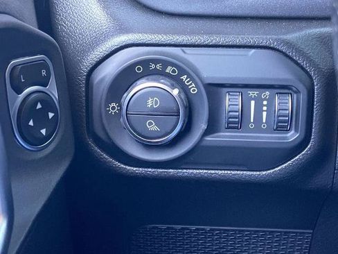 Used 2022 Jeep Gladiator Mojave w/ Cold Weather Group AWD/4WD image 14