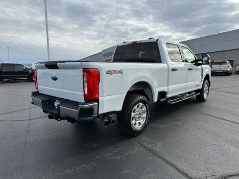 Certified 2024 Ford F250 XLT AWD/4WD image 7