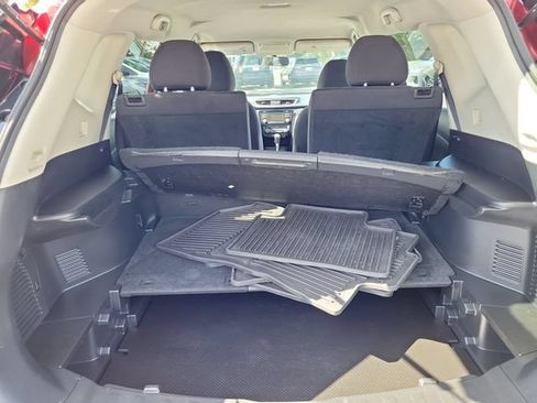 Used 2016 Nissan Rogue SV FWD image 9