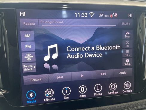 Used 2020 Chrysler Pacifica Limited image 38