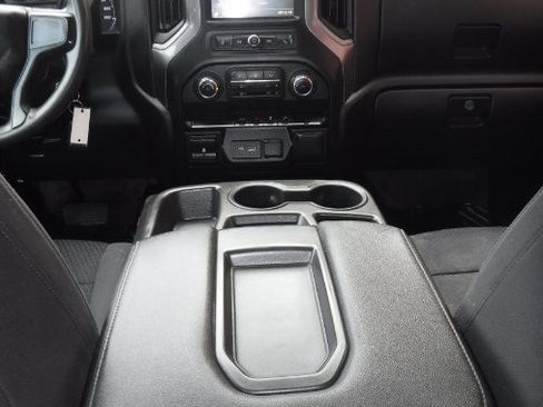 Used 2023 Chevrolet Silverado 2500 Custom w/ Custom Convenience Package AWD/4WD image 7