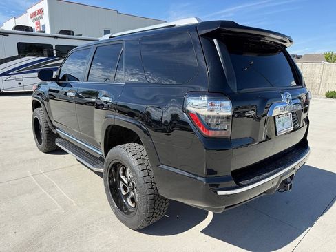 Used 2016 Toyota 4Runner Limited AWD/4WD image 5