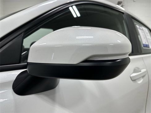 Used 2023 Honda HR-V LX image 12