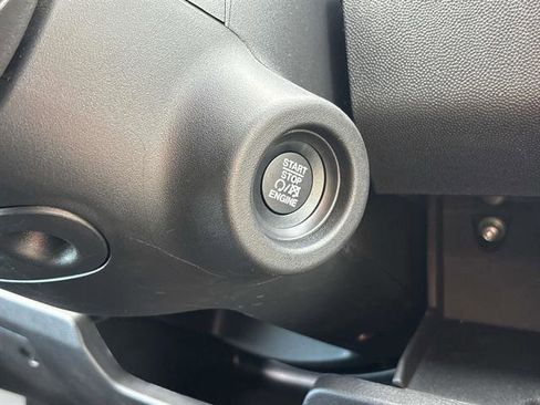 New 2025 RAM ProMaster 1500 w/ Quick Order Package 22G SLT image 12