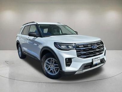 New 2026 Ford Explorer Active w/ Active Comfort Package