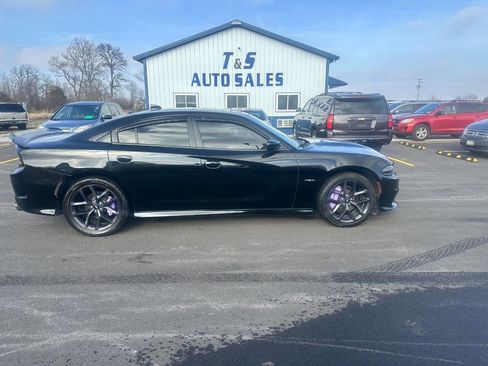 Used 2019 Dodge Charger R/T w/ Driver Confidence Group image 2