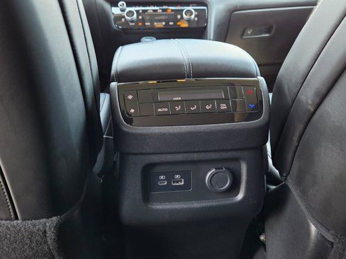 Used 2023 INFINITI QX60 Luxe w/ Vision Package image 41