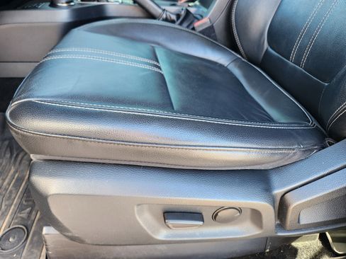 Used 2019 Ford Ranger Lariat w/ Black Appearance Package image 25