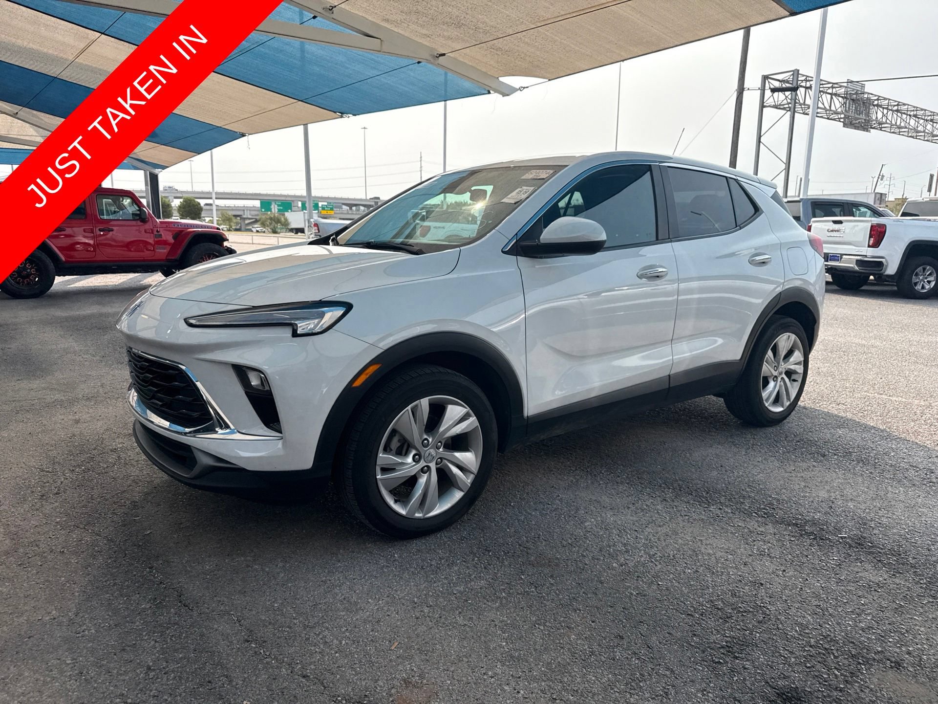 Certified 2024 Buick Encore GX Preferred FWD image 1
