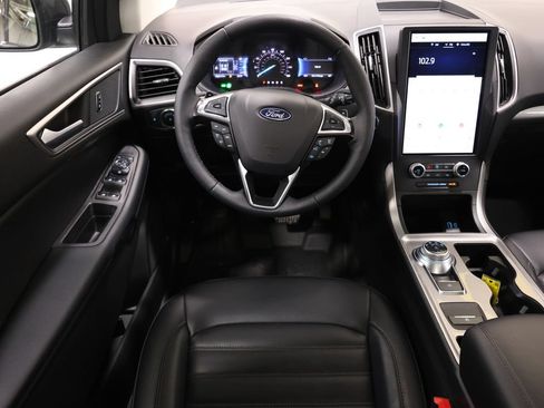 Used 2024 Ford Edge SEL w/ Convenience Package AWD/4WD image 16