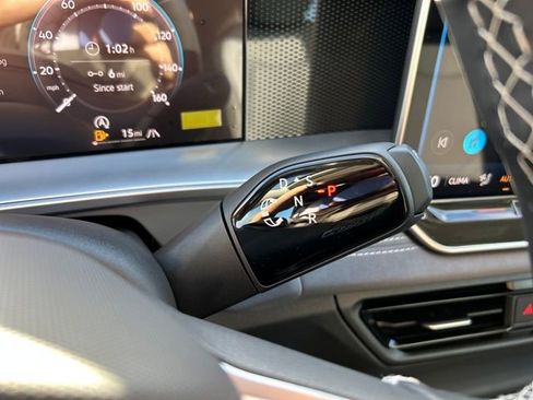 New 2026 Volkswagen Tiguan SE image 25