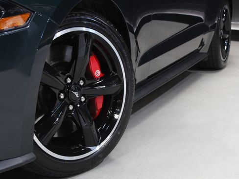 Used 2019 Ford Mustang Bullitt RWD image 12