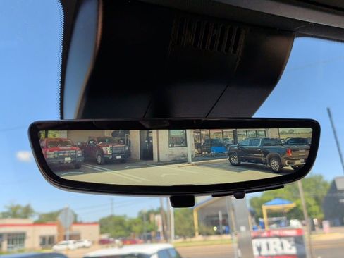 New 2026 Chevrolet Silverado 2500 ZR2 AWD/4WD image 27