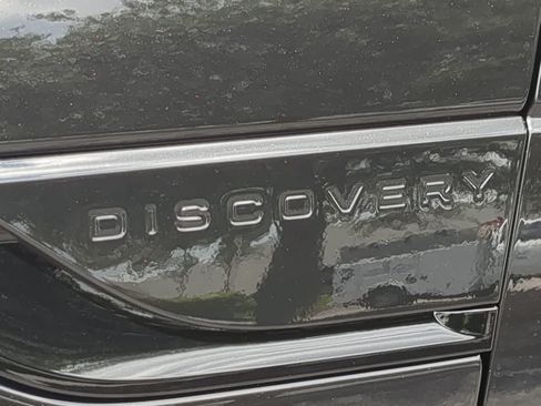 New 2026 Land Rover Discovery Limited Edition AWD/4WD image 13