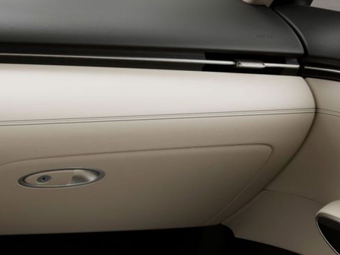 New 2026 Genesis GV70 2.5T image 25