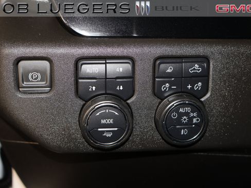 Used 2024 Chevrolet Silverado 3500 LT w/ Convenience Package AWD/4WD image 20
