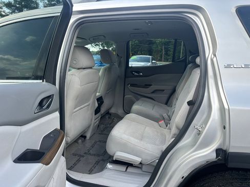 Used 2018 GMC Acadia SLE FWD image 11
