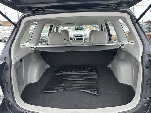 Used 2012 Subaru Forester 2.5X w/ Alloy Wheel Pkg image 3
