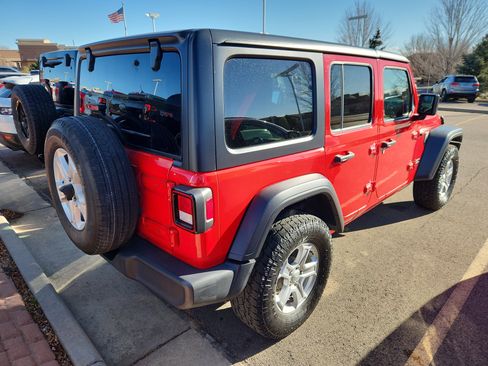 Used 2021 Jeep Wrangler Unlimited Sport image 5