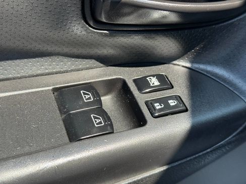 Used 2016 Chevrolet City Express LT image 12