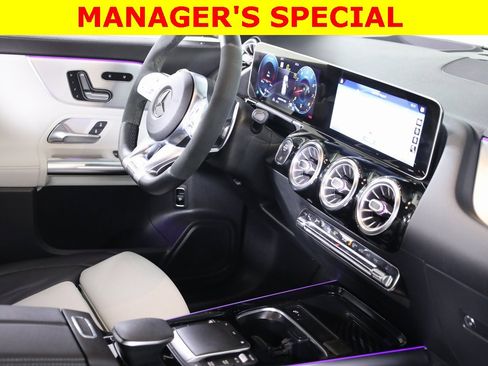 Used 2021 Mercedes-Benz GLA 35 AMG GLA 35 AMG image 48