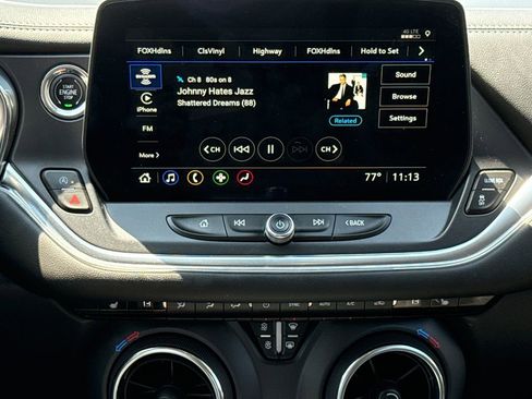 Used 2024 Chevrolet Blazer LT w/ Midnight/Sport Edition FWD image 12
