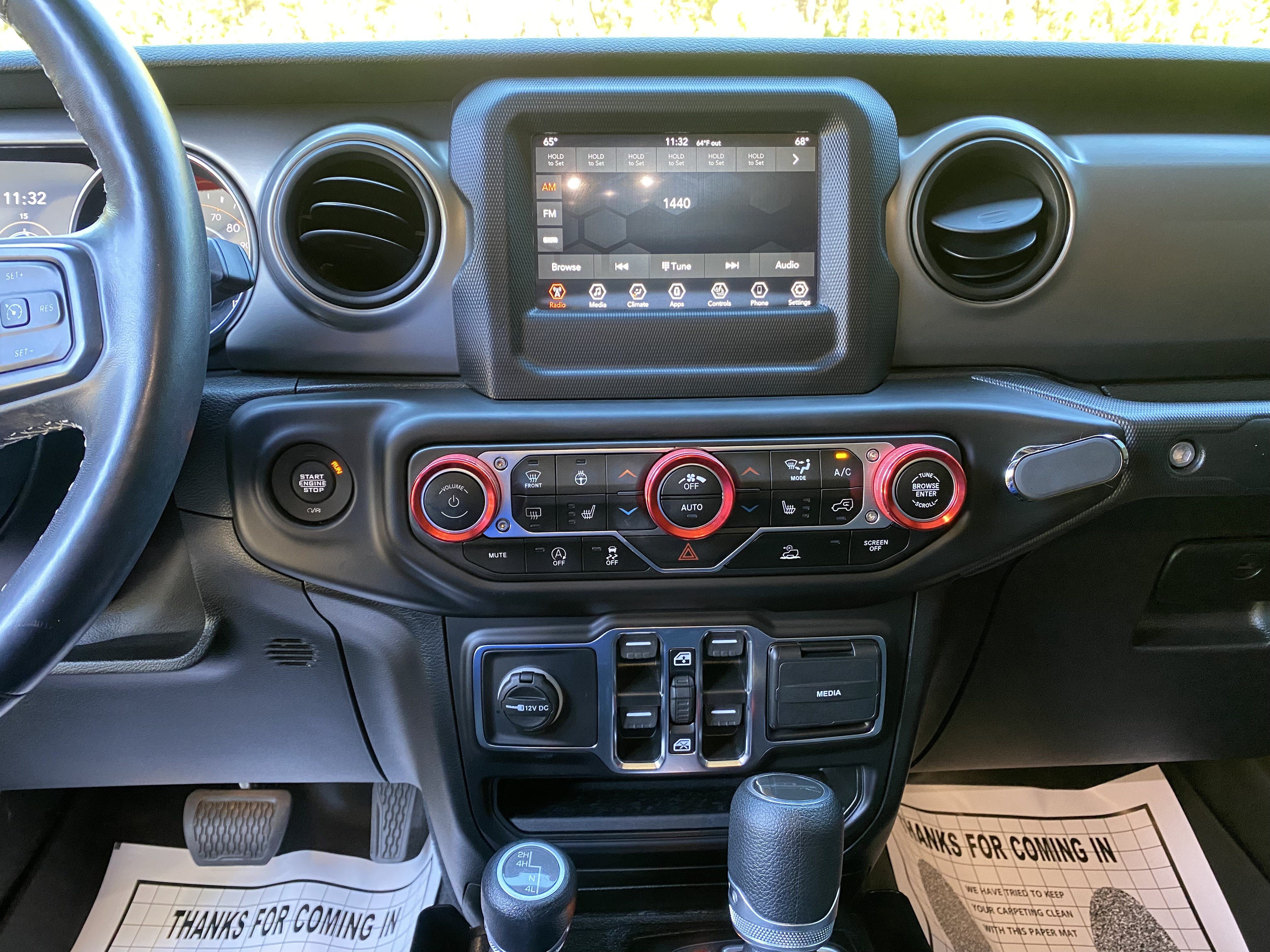 Used 2021 Jeep Gladiator Sport AWD/4WD image 25